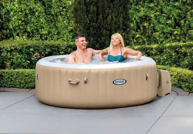 INTEX  PureSpa Bubble Massage Spa with Energy Efficient Spa Cover 77" X 28" For Up To 4 Person