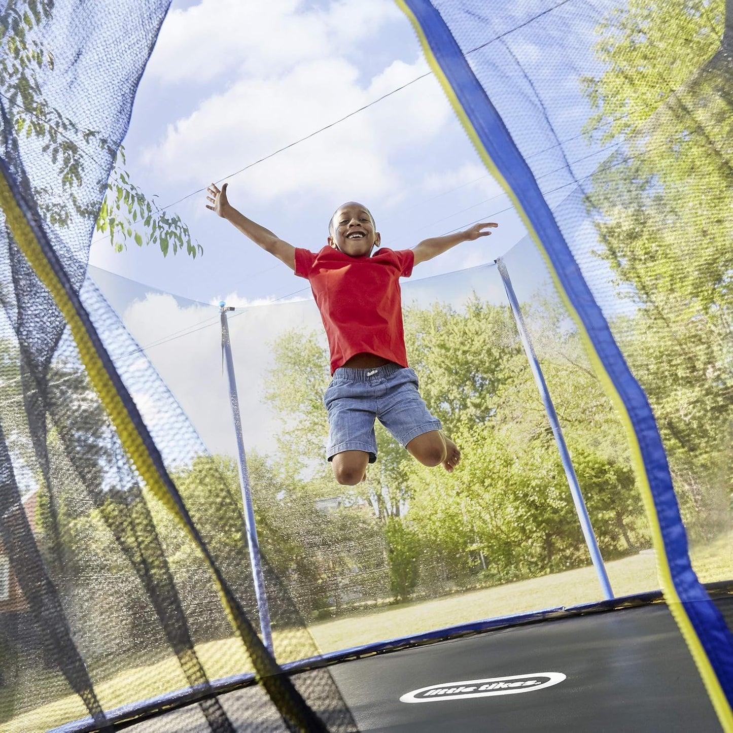 Little Tikes Mega 10-Foot Trampoline With Net, Ages 6+ 100Kg